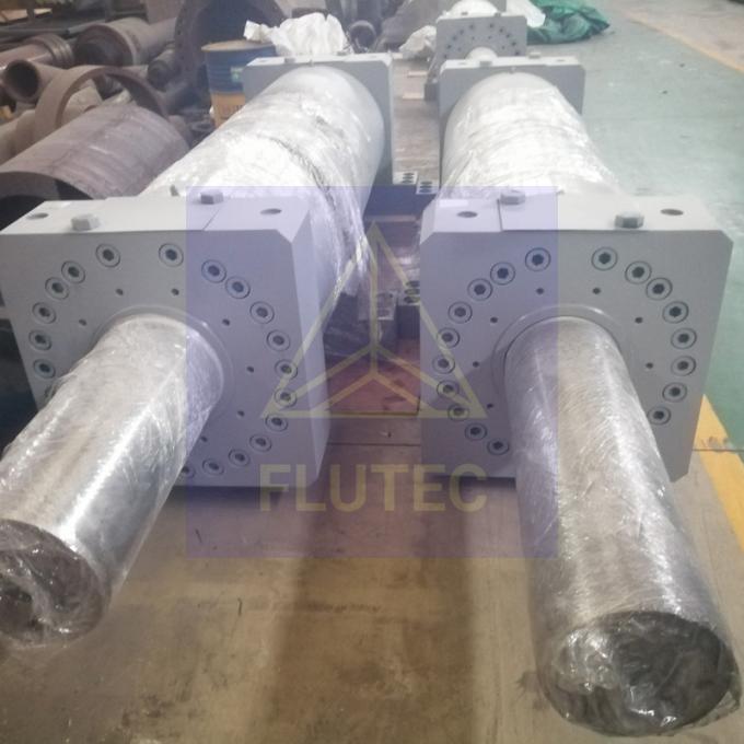 Carbon Steel Custom Hydraulic Cylinders Double Acting For Steel Industry 1