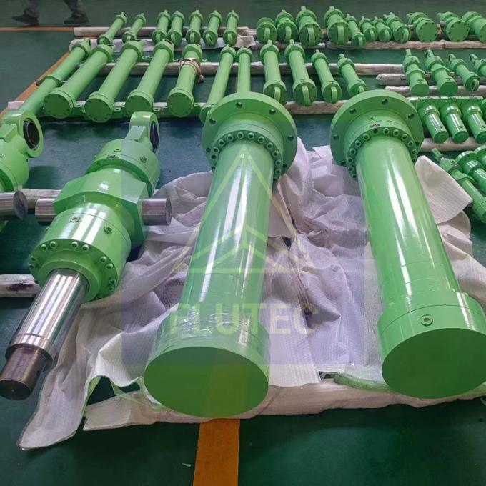 High Precision Hydraulic Oil Cylinder Medium Pressure For Steel Mill 4